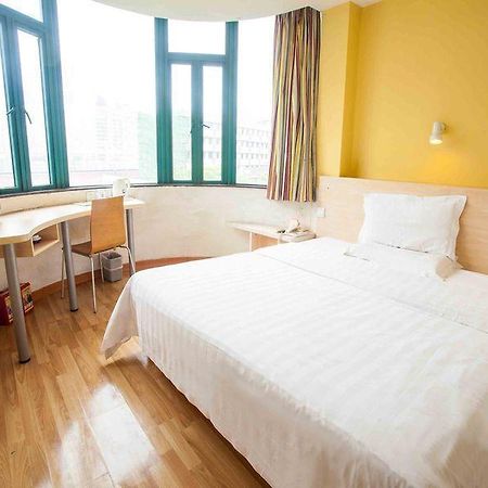 7 Days Inn Shenyang Bei Hang Commercial Street Exterior photo